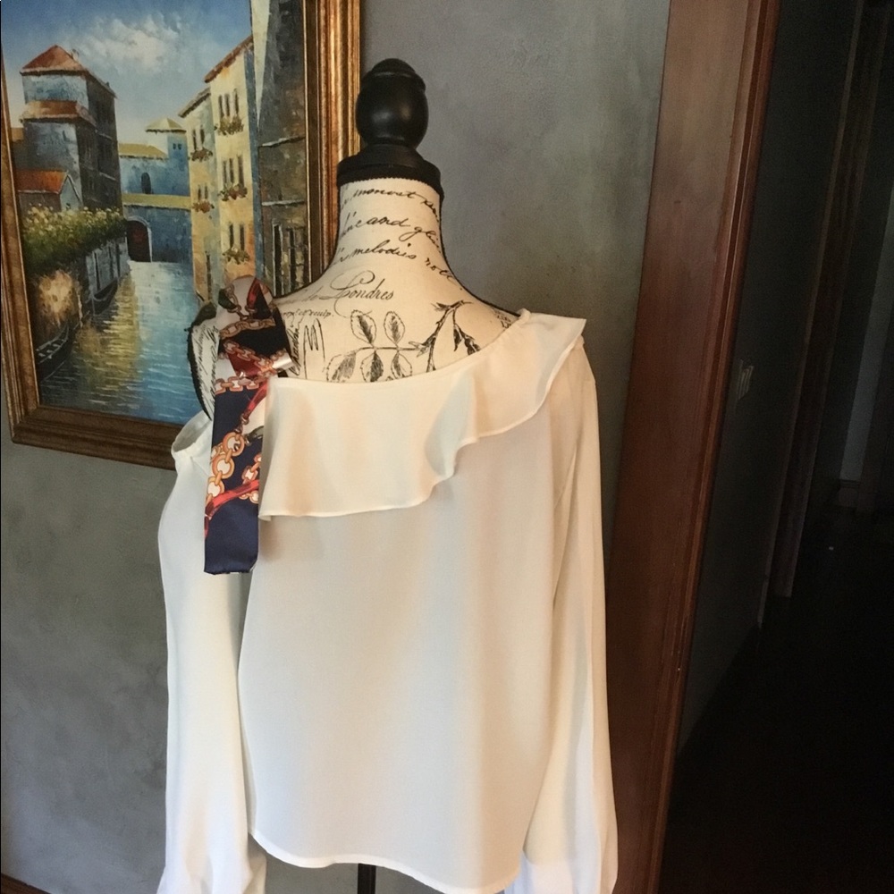 Asymmetrical Tie Blouse - Picture 6 of 6